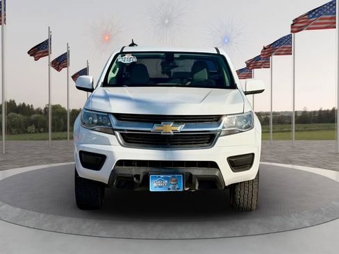 Used 2015 Chevrolet Colorado W/T image 2