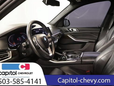 Used 2020 BMW X5 xDrive40i w/ Premium Package AWD/4WD image 13