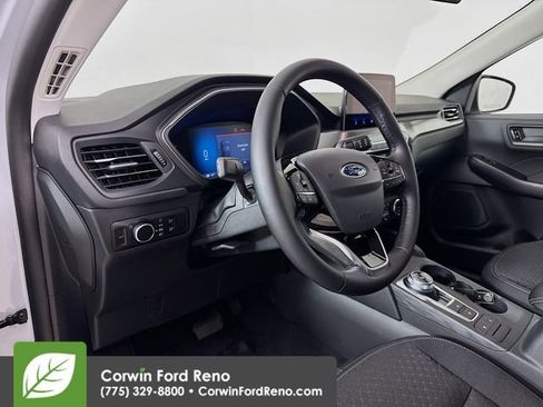 New 2026 Ford Escape Active w/ Cold Weather Package AWD/4WD image 9