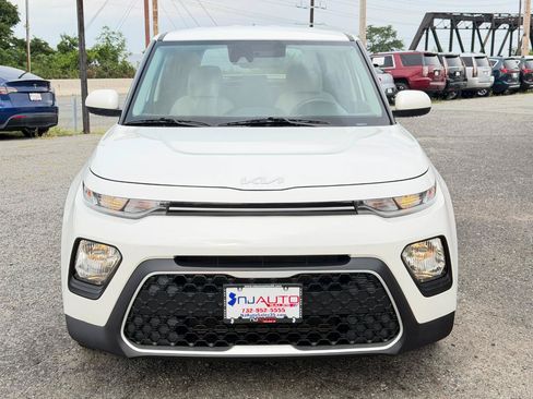 Used 2022 Kia Soul LX w/ Technology Package FWD image 93