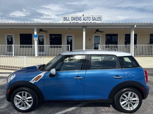 Used 2012 MINI Cooper Countryman FWD image 2