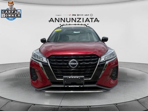 Certified 2023 Nissan Kicks SR w/ SR Premium Package FWD image 8
