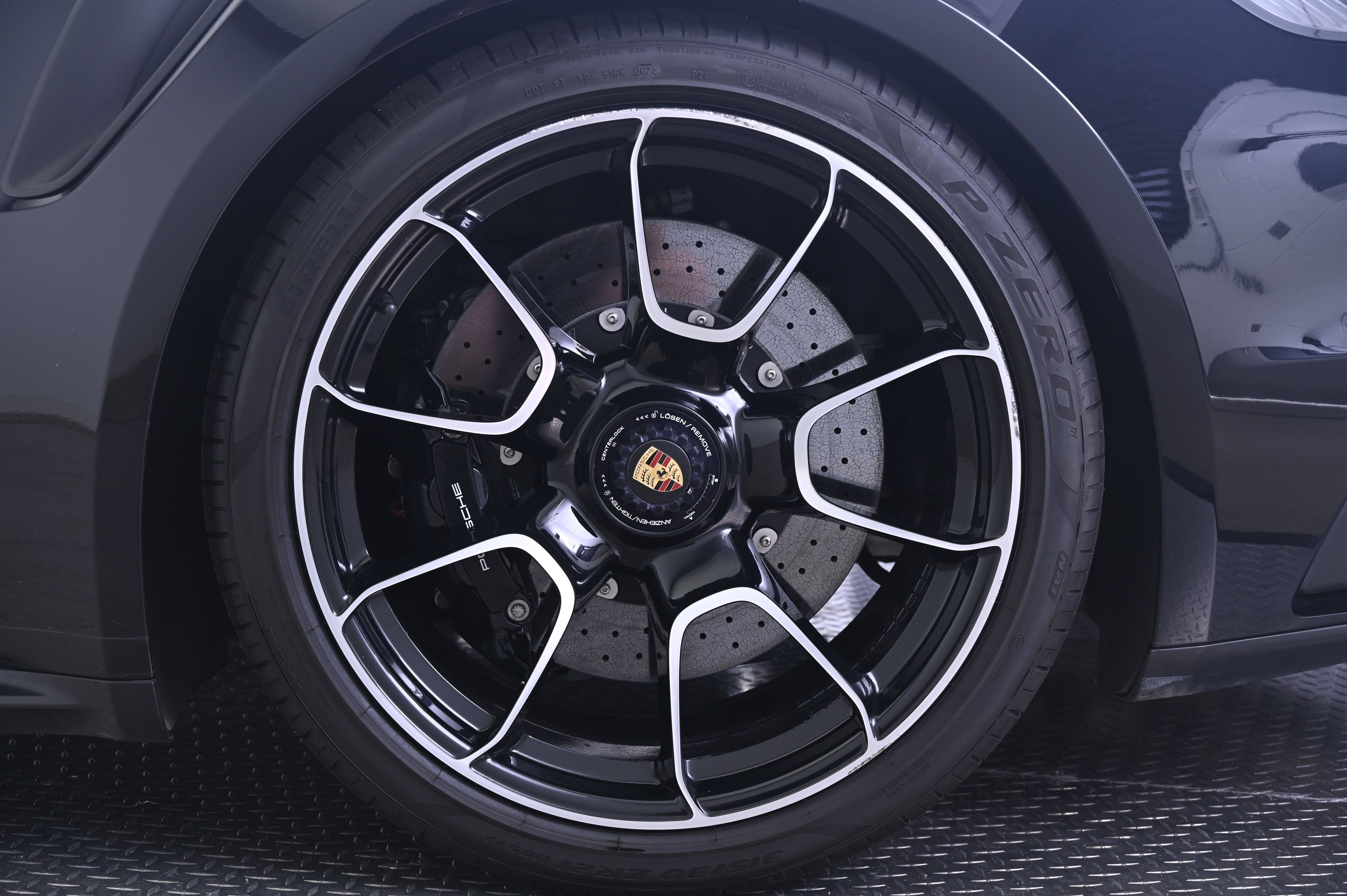 Certified 2021 Porsche 911 Turbo S AWD/4WD image 15