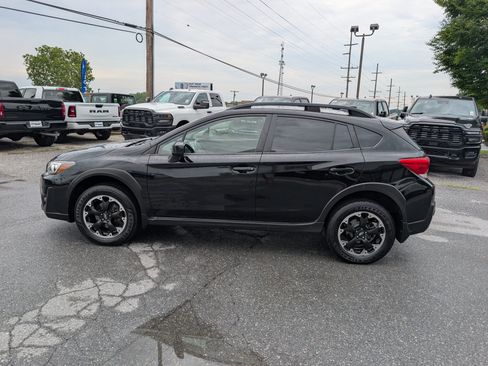 Used 2021 Subaru Crosstrek 2.0i Premium AWD/4WD image 2
