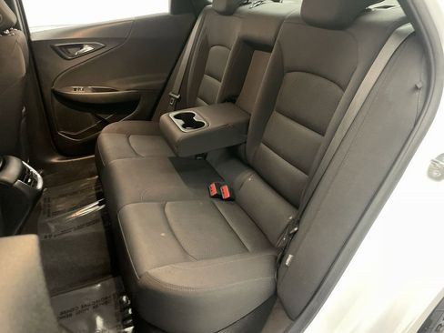 Used 2022 Chevrolet Malibu LT image 18