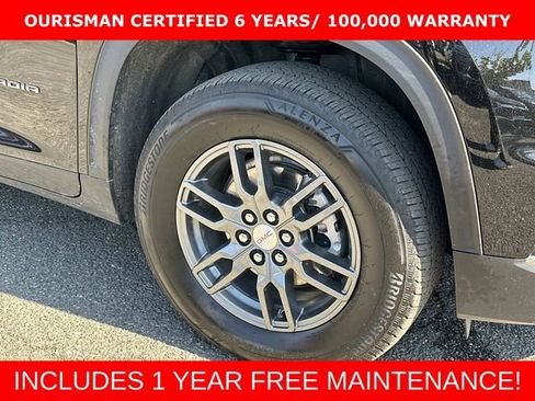 Certified 2025 GMC Acadia Elevation AWD/4WD image 8