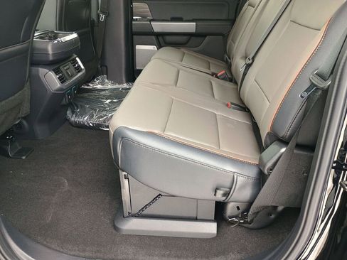 New 2025 Ford F150 Lariat w/ Equipment Group 502A High image 16