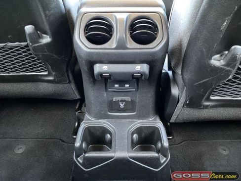 Certified 2025 Jeep Wrangler Unlimited Rubicon AWD/4WD image 21
