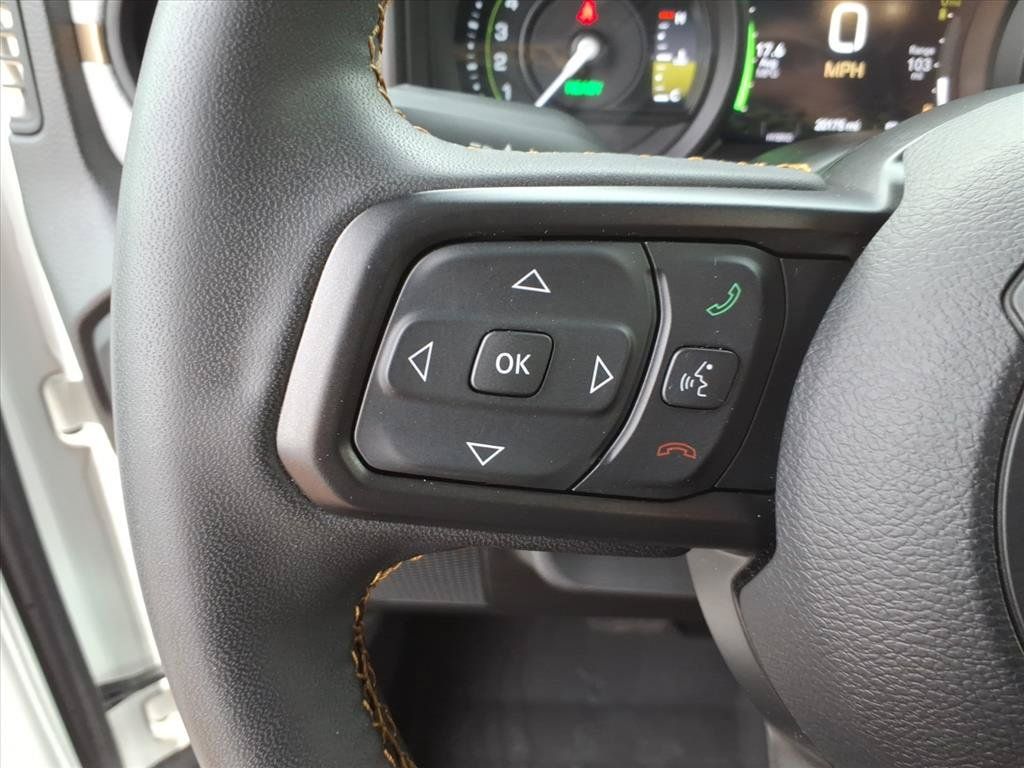 Used 2024 Jeep Wrangler Unlimited AWD/4WD image 25