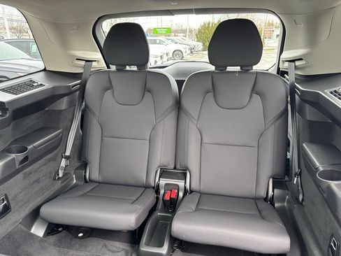 Certified 2026 Volvo XC90 B6 Plus w/ Protection Package Premier AWD/4WD image 27