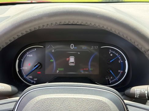 Used 2021 Toyota RAV4 Limited AWD/4WD image 27
