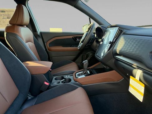 Used 2025 Subaru Forester Touring w/ Protection Package image 15