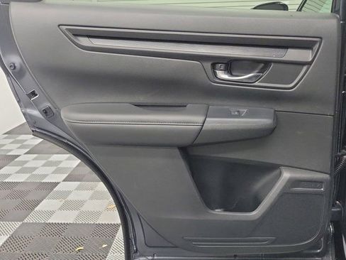 Certified 2025 Honda CR-V LX image 17