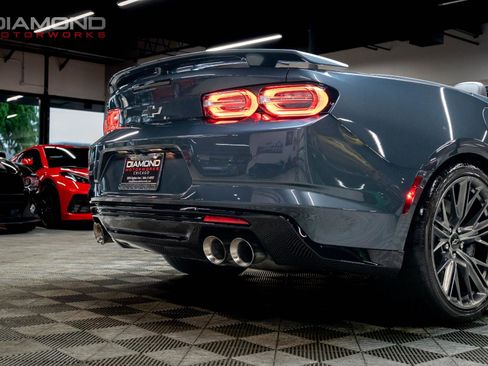 Used 2023 Chevrolet Camaro ZL1 RWD image 33