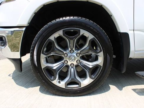 Used 2020 RAM 1500 Longhorn AWD/4WD image 35