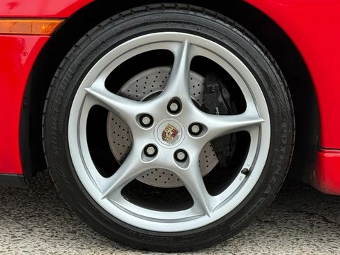 Used 2002 Porsche 911 Carrera 4 AWD/4WD image 30
