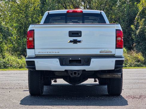 Used 2016 Chevrolet Silverado 2500 High Country w/ Duramax Plus Package AWD/4WD image 5