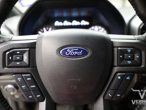 Used 2020 Ford F150 XLT w/ Equipment Group 302A Luxury AWD/4WD image 10