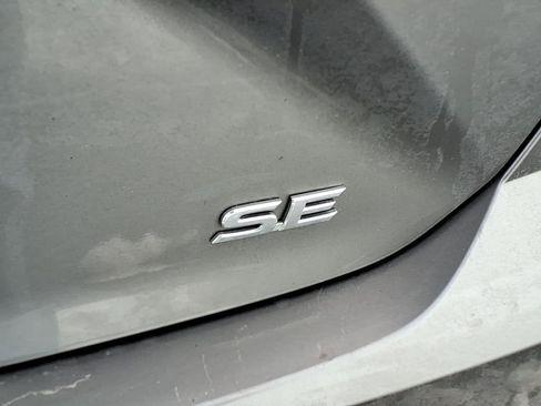 Used 2025 Toyota Camry SE w/ Multimedia Upgrade Package image 9