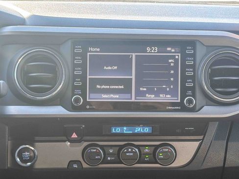 Certified 2023 Toyota Tacoma TRD Off-Road image 17