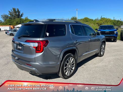 Used 2021 GMC Acadia Denali w/ Denali Technology Package image 7