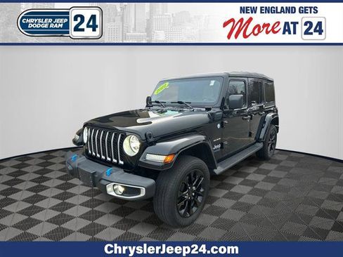 Used 2022 Jeep Wrangler Unlimited Sahara w/ Cold Weather Group image 1