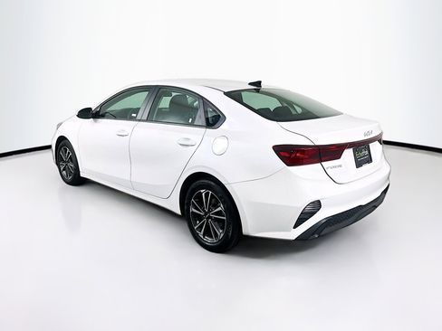 Used 2024 Kia Forte LXS image 5