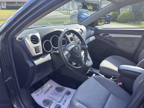 Used 2010 Toyota Matrix w/ PWR Pkg FWD image 14