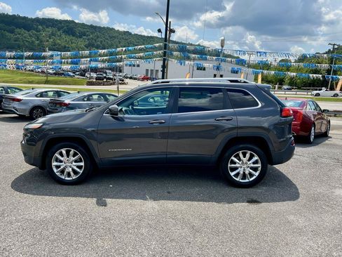 Used 2014 Jeep Cherokee Limited AWD/4WD image 4