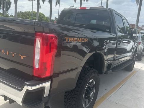 Used 2024 Ford F250 XLT w/ Tremor Off-Road Package AWD/4WD image 9