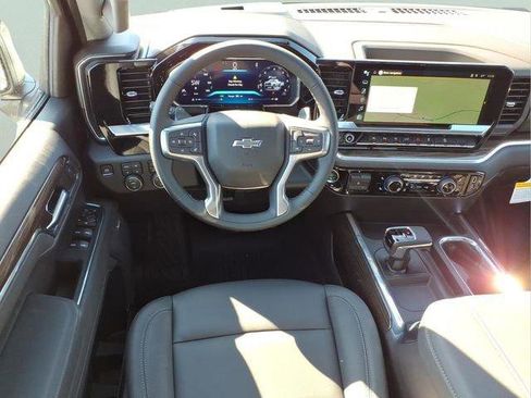 New 2026 Chevrolet Silverado 1500 LT Trail Boss w/ LT Trail Boss Premium Package AWD/4WD image 13