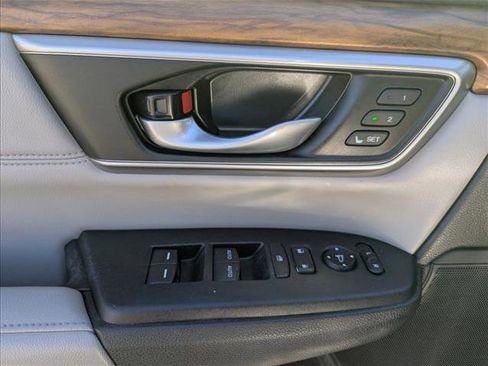 Used 2020 Honda CR-V EX-L image 10