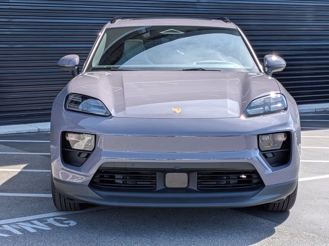 Certified 2026 Porsche Macan Electric RWD image 10