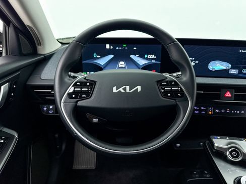 Used 2023 Kia EV6 Wind w/ Wind Technology Package image 5