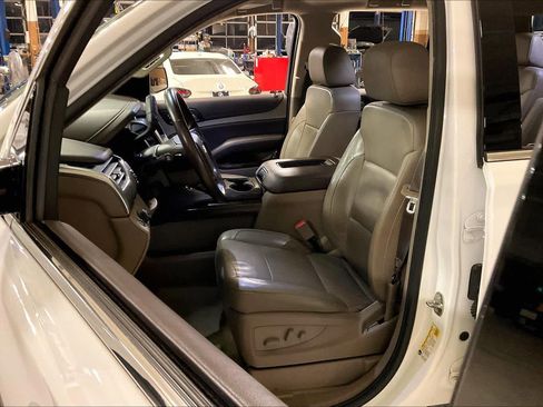 Used 2017 Chevrolet Tahoe LT image 8