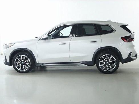 Certified 2025 BMW X1 xDrive28i w/ Convenience Package image 38