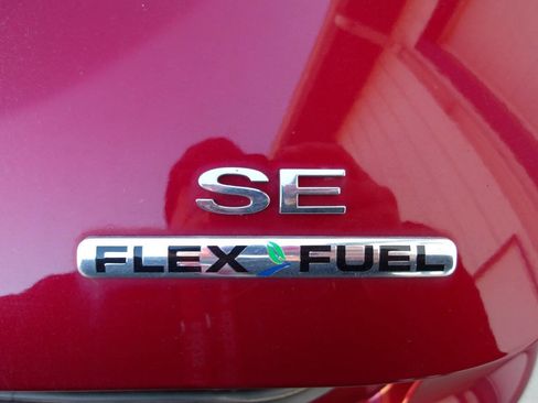 Used 2014 Ford Focus SE w/ SE Winter Package image 34