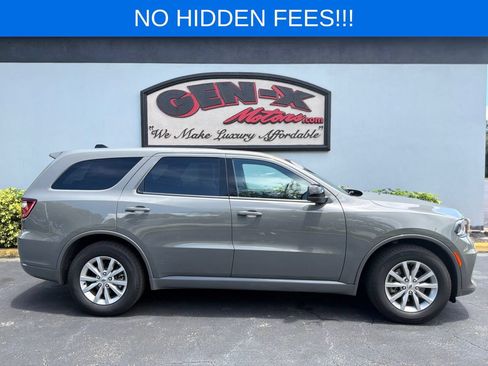 Used 2025 Dodge Durango GT RWD image 2