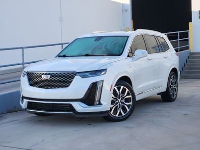 Used 2023 Cadillac XT6 Luxury