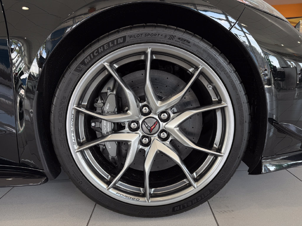 New 2027 Chevrolet Corvette Grand Sport RWD image 8
