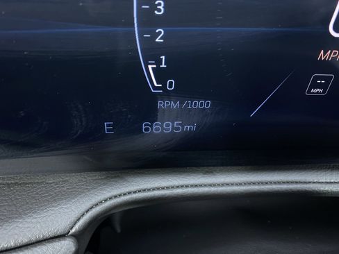 Certified 2024 Cadillac XT4 Premium Luxury image 4