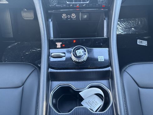 New 2025 Jeep Grand Cherokee L Limited image 25