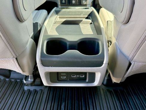 Used 2023 Honda Odyssey Touring image 40