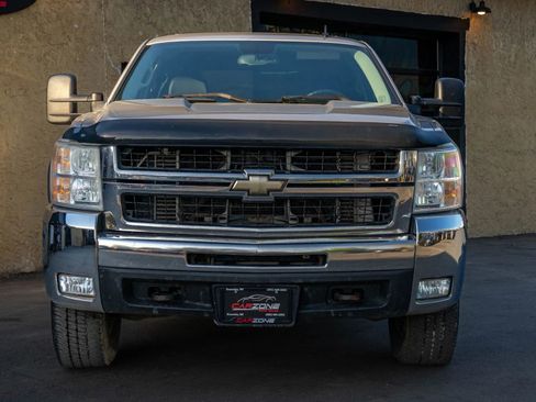 Used 2008 Chevrolet Silverado 2500 LTZ w/ Safety Package AWD/4WD image 13