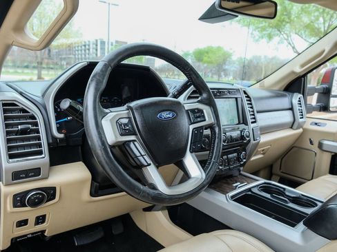 Used 2017 Ford F350 Lariat w/ Lariat Ultimate Package image 46