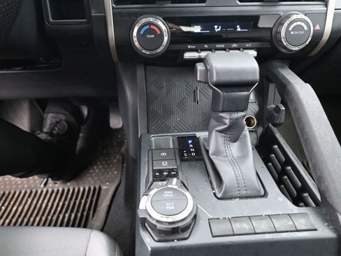 Certified 2025 Toyota Tacoma SR5 image 15