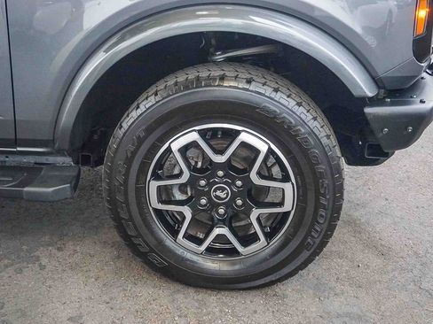 Used 2024 Ford Bronco Outer Banks AWD/4WD image 10