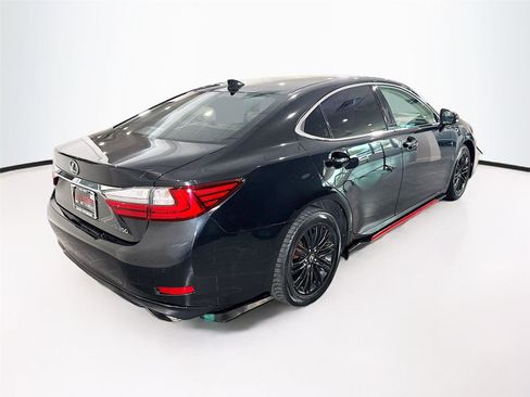 Used 2017 Lexus ES 350 w/ Premium Package FWD image 37