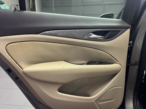 Used 2018 Buick Regal Preferred w/ Sights and Sounds Package FWD image 22
