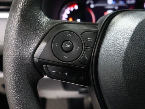 Used 2024 Toyota RAV4 LE image 32